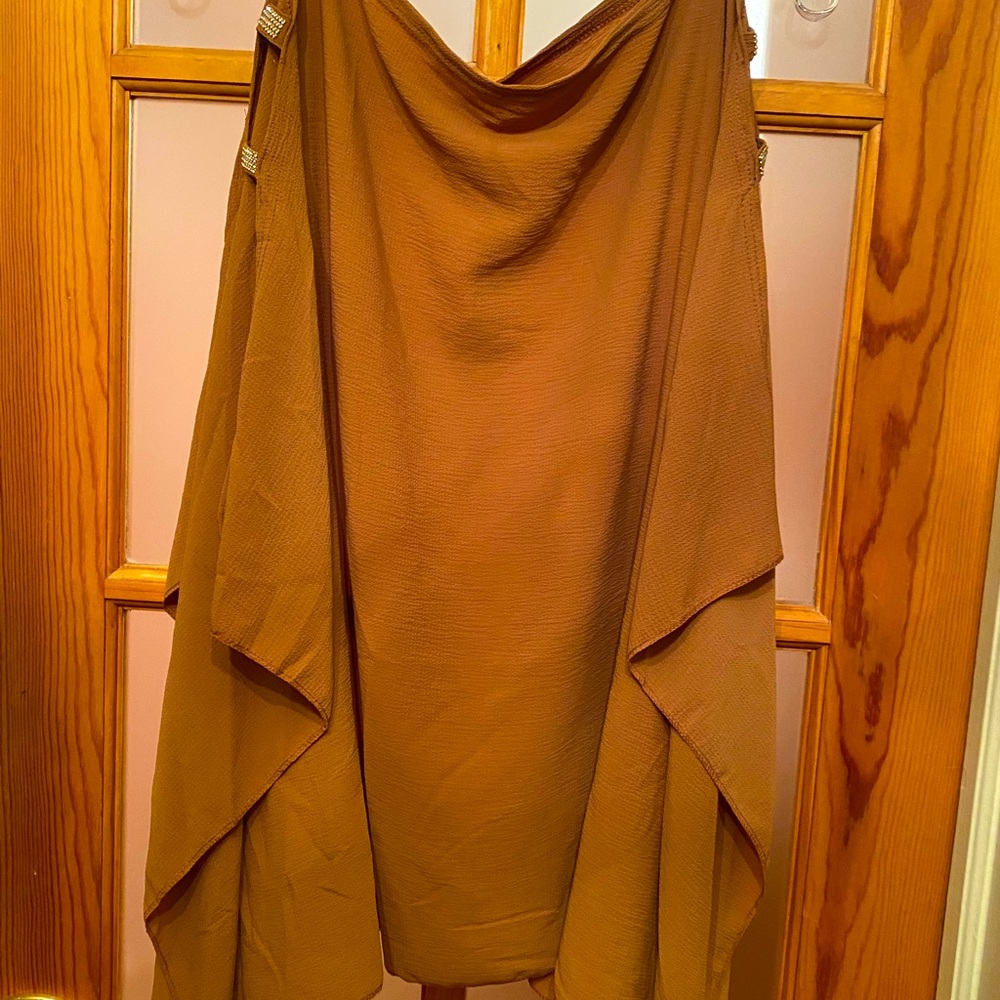 Cape / top for special occasions.